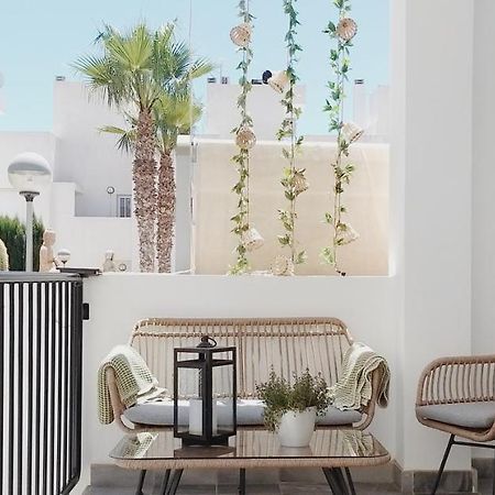 Modern Townhouse In Torrevieja, Costa Blanca Διαμέρισμα Εξωτερικό φωτογραφία